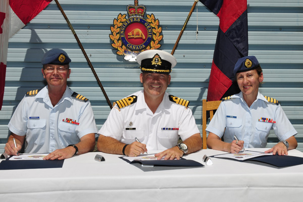 BCE change of command 113