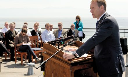 Minister MacKay announces improvements for CFB Esquimalt