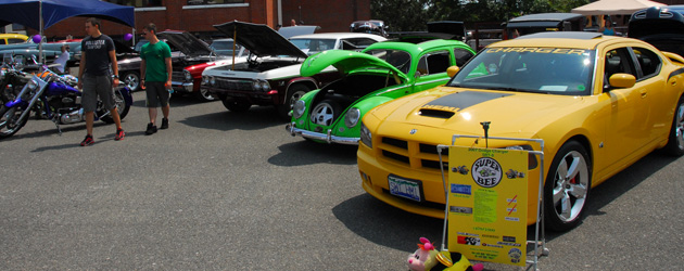 Chrome n' Wheels show