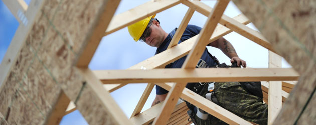 Soldiers help house family in need