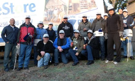 Military members help deconstruct home