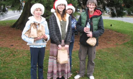 Pre-teen pays it forward by helping homeless