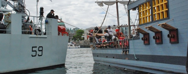 Reservists bring smiles to Boat for Hope