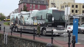 Navy rolls out recruiting bus