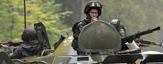 Training at Exercise Maple Arch