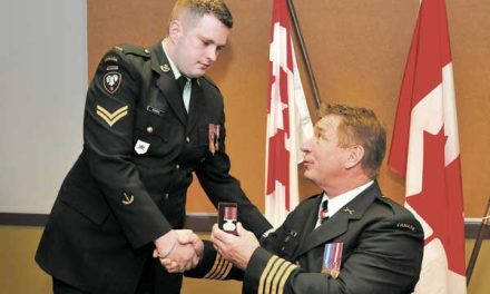 Canadian legend presents sacrifice medal