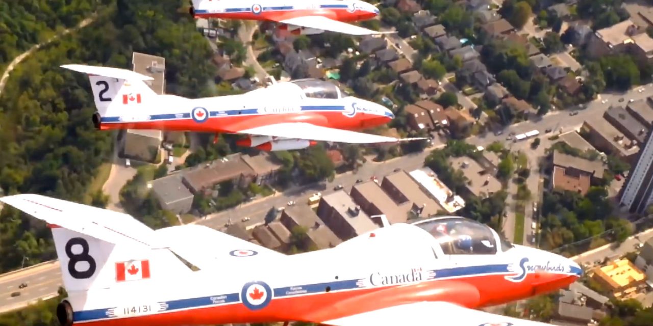 Snowbirds get ready for Canadian International Air show