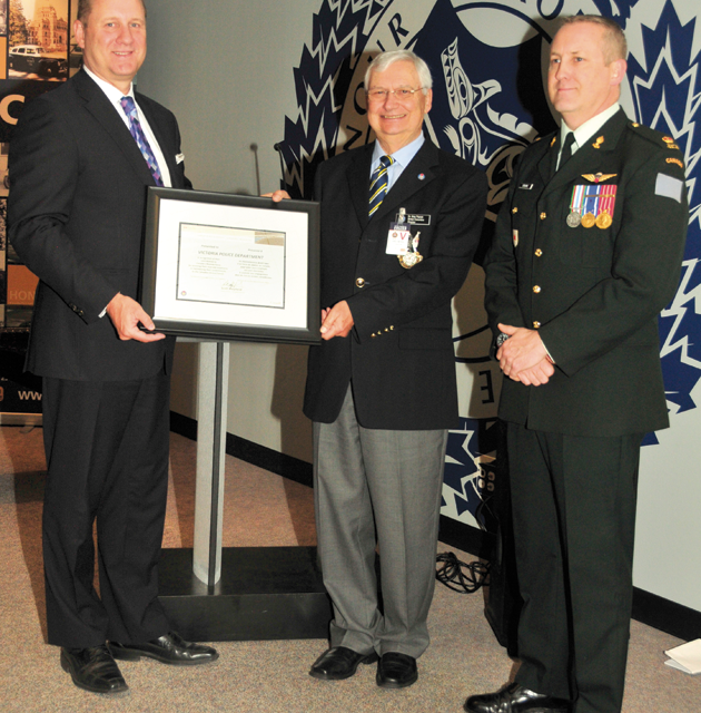 Vic PD recognized for reservist support