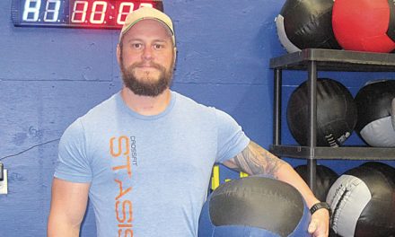 Retired military member turns fitness into a new business: CrossFit Stasis