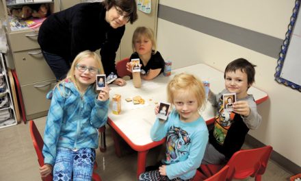 Workshop helps children develop coping skills during deployments