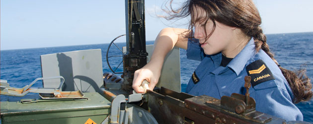 HMCS Summerside at work