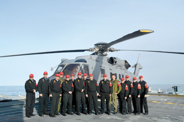 Sea Training Pacific onboard for Montreal CH-148 Cyclone program