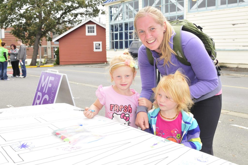 Military parents seeking support and guidance for dealing with emotional and behavioural challenges with their children can turn to the Military Family Resource Centre’s Triple P Positive Parenting Program.