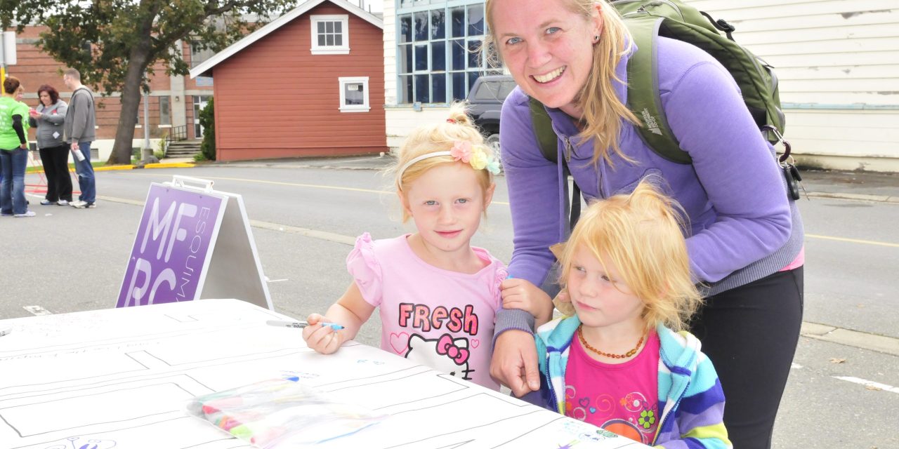 Positive parenting models at the heart of MFRC program