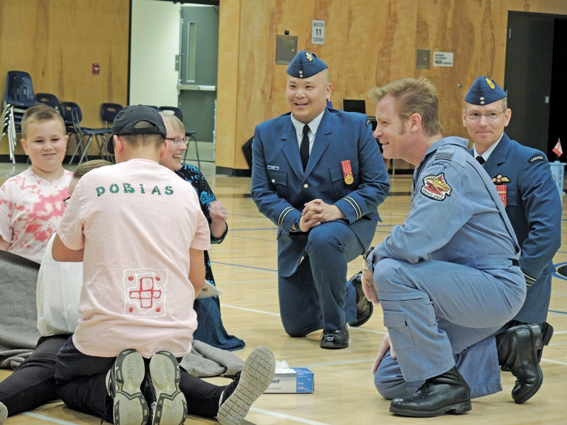 Ace pilot encourages air cadets
