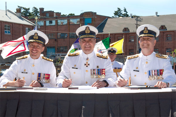 Change of Leadership for Maritime Forces Pacific