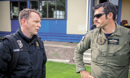 HMCS Vancouver aids New Zealand