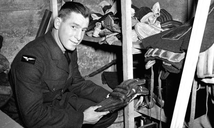 Boston Bruin legend, former RCAF member, remembered