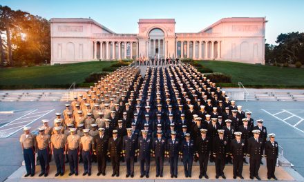HMCS Winnipeg at San Francisco Fleet Week