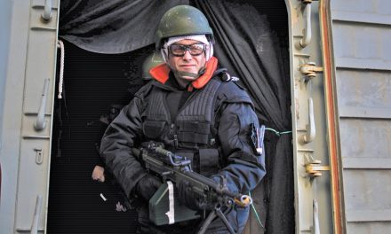 Parliamentarians become sailors for a day