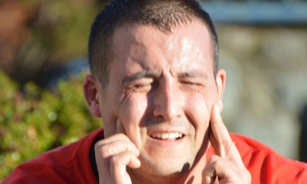 Sailor breaks record for consecutive squats