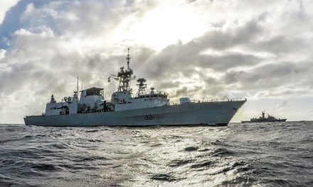 HMCS Vancouver visits Singapore during Operation Projection