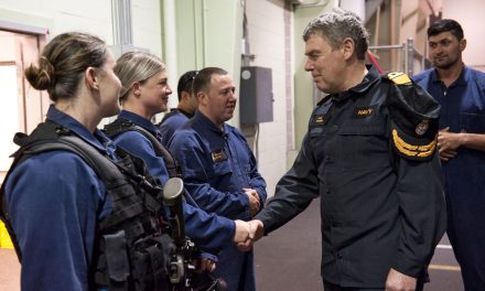 New Zealand sailors train with naval boarding party