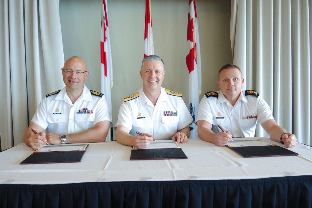 Left to right: Outgoing Formation Chief