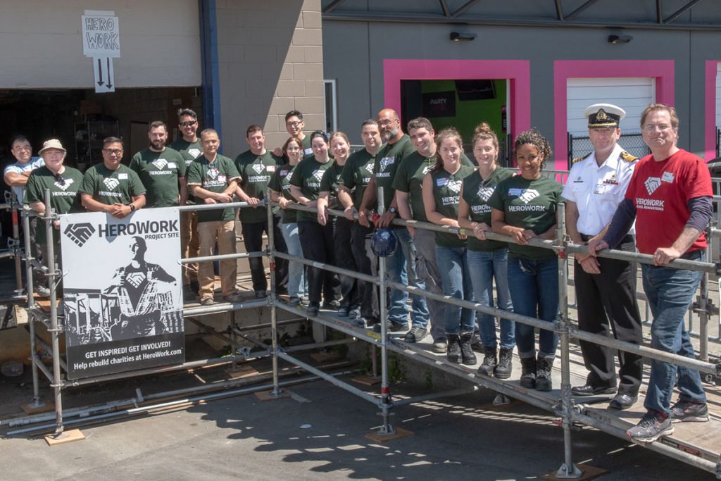 Military volunteers cook up support for renovation