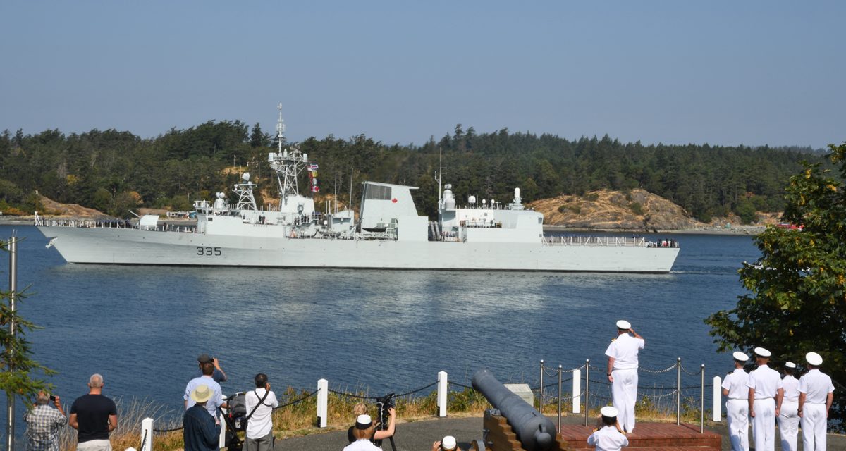 HMCS Calgary departs for Operation Projection