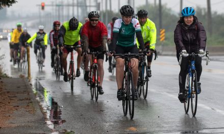 Riders prevail despite soggy weather