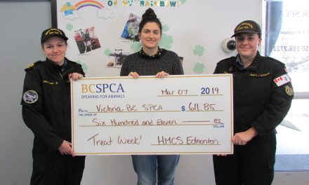 HMCS Edmonton gives back to community