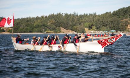 HMCS Discovery joins canoe journey