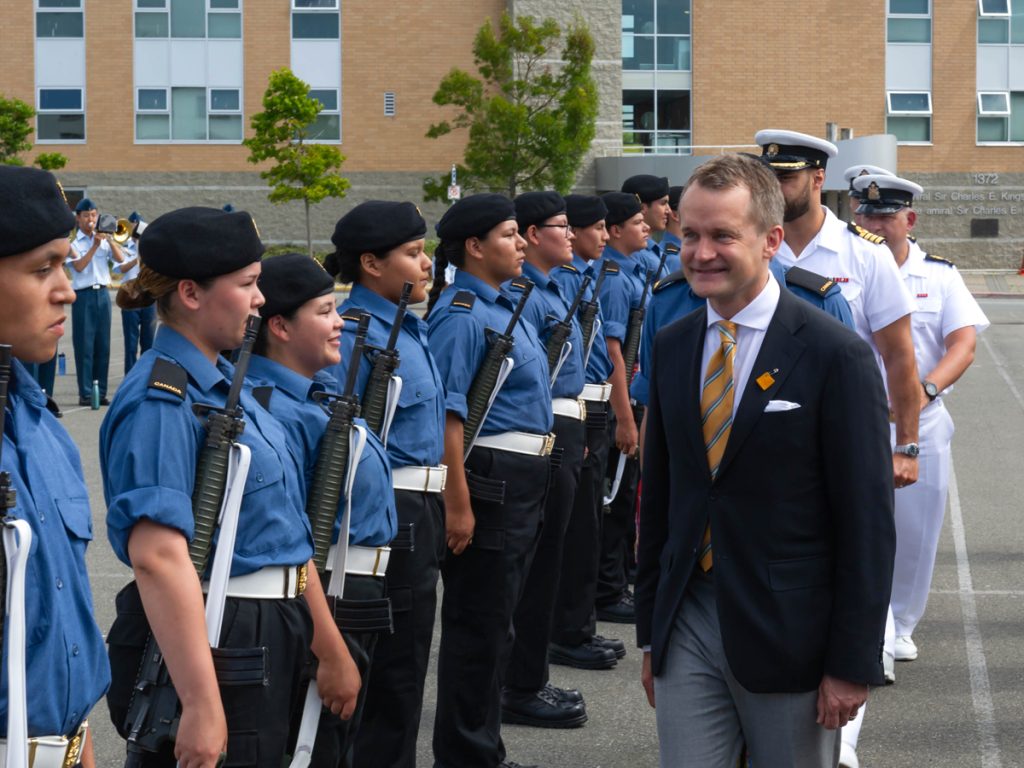 Minister of Indigenous Services Seamus O’Regan inspects members of the Raven program during their graduation ceremony.  Photo by MARPAC Imaging Services