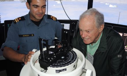 HMCS Venture alumni re-unite