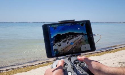 Clearance divers hone shallow water skills