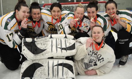Hockey win out of reach for Women’s Tritons