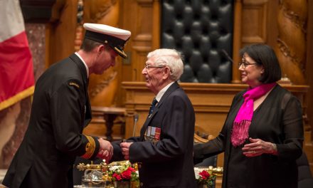Last of HMCS Terra Nova sailors receive medals