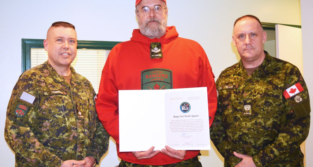 Quesnel Canadian Ranger receives Joint Task Force Pacific Command Commendation