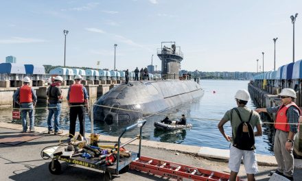 HMCS Windsor prepares for return to sea