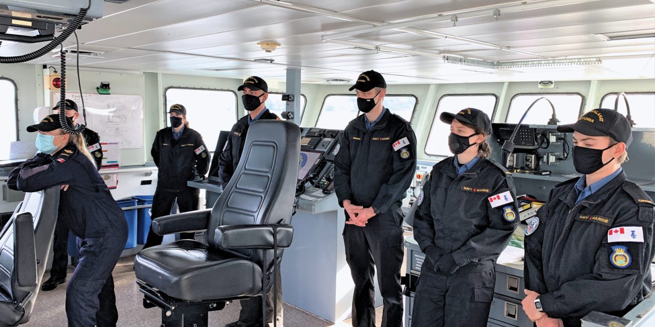 Naval Reservists take to the sea