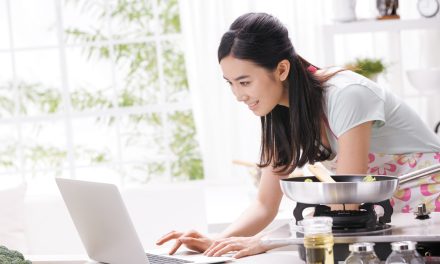 “Chefing” from home for volunteers