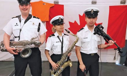 Musical trio hits high notes at sea