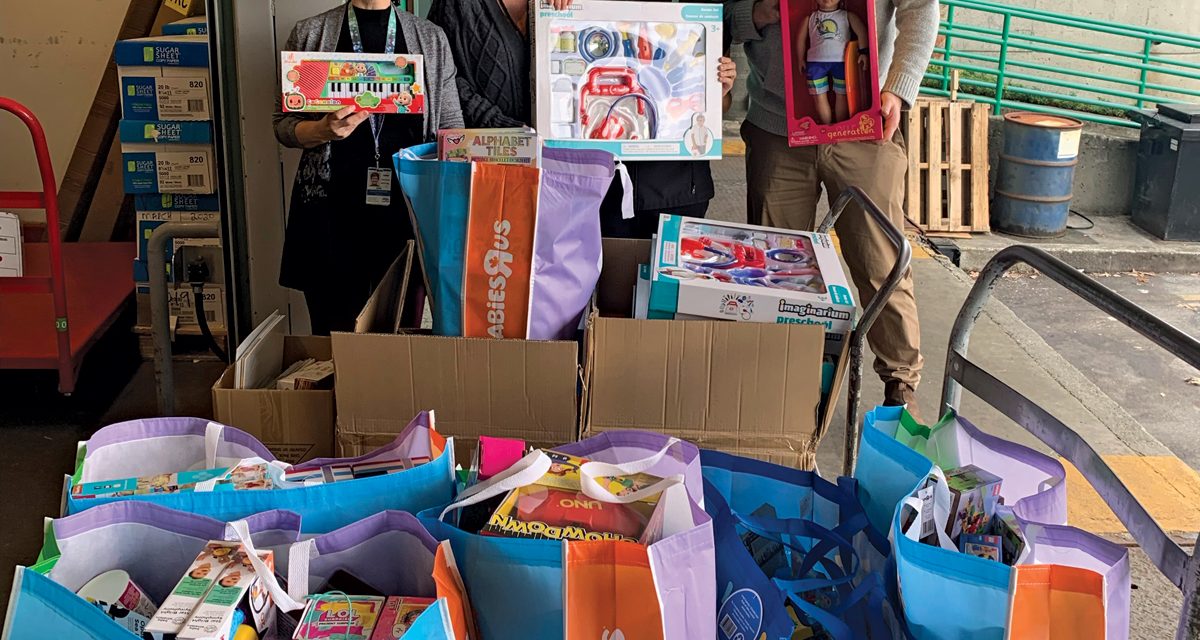 Base golfers donate toys to sick kids