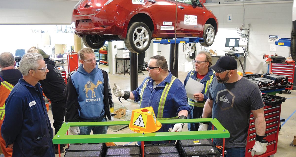 TEME mechanics fully charged on electric vehicle training