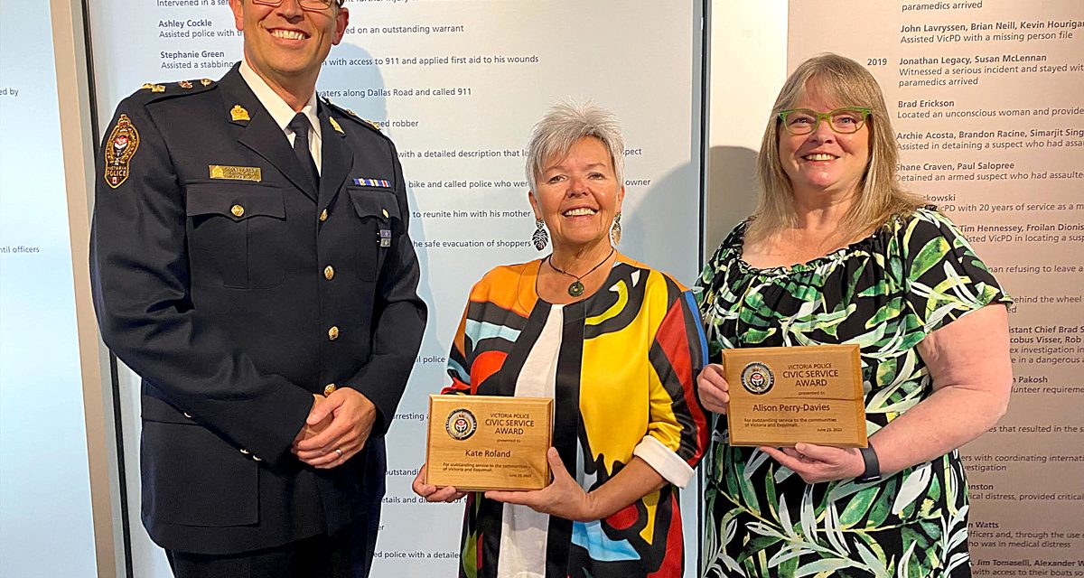 Suicide awareness workshop helps save person in distress on a bridge