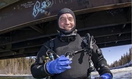 Armoured Officer brings love of scuba diving to Yellowknife