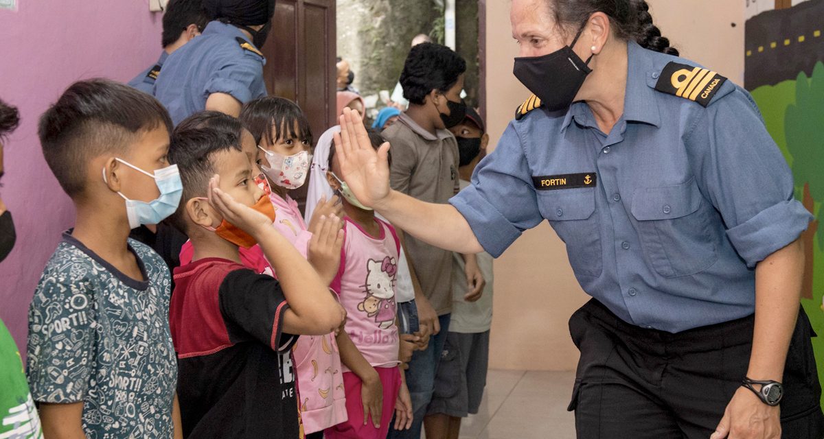 HMCS Winnipeg makes donation to children’s centre in Jakarta