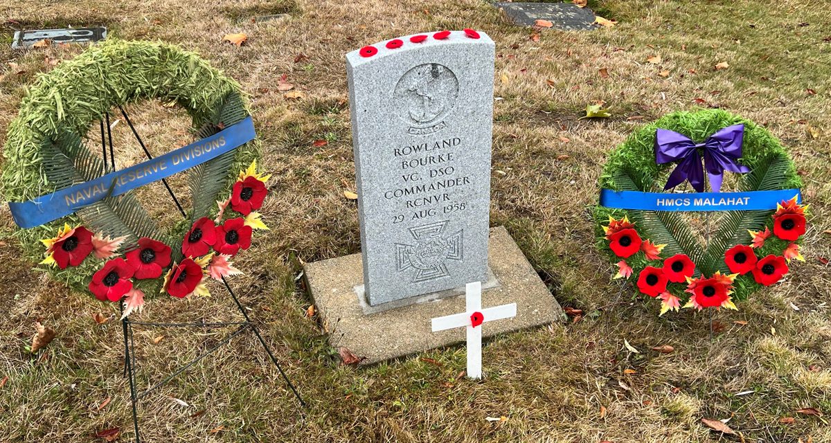 HMCS Malahat honours decorated Naval Reservist on Remembrance Day