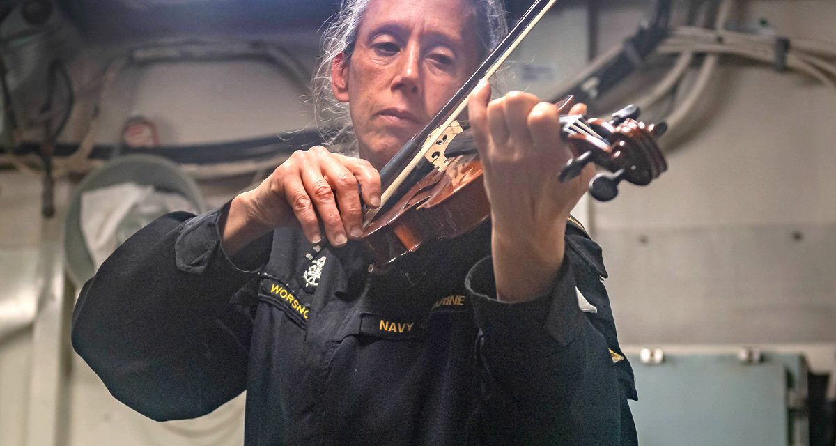 Sweet songs on the Sea